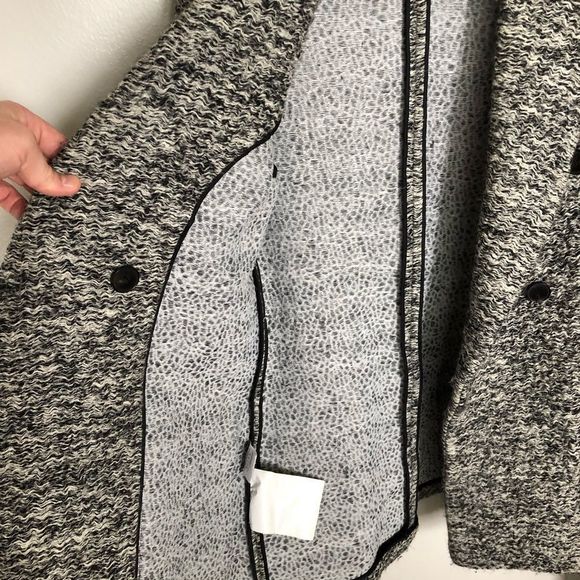 Calvin Klein Double Breasted wool trench coat - Picture 2 of 4